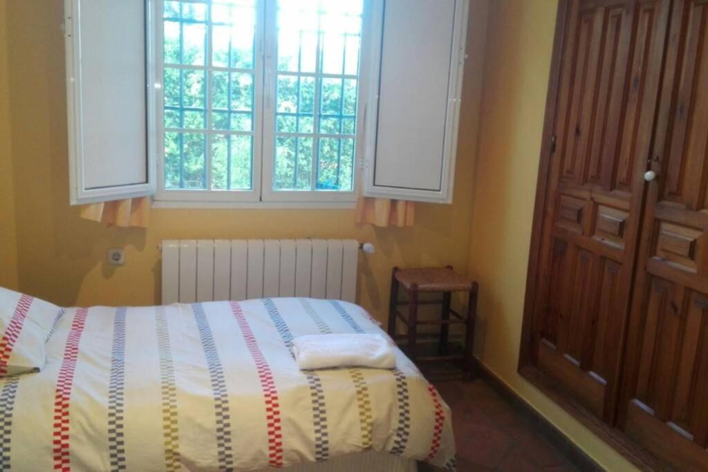 Casa Rural La Vega Cazalla de la Sierra Bagian luar foto